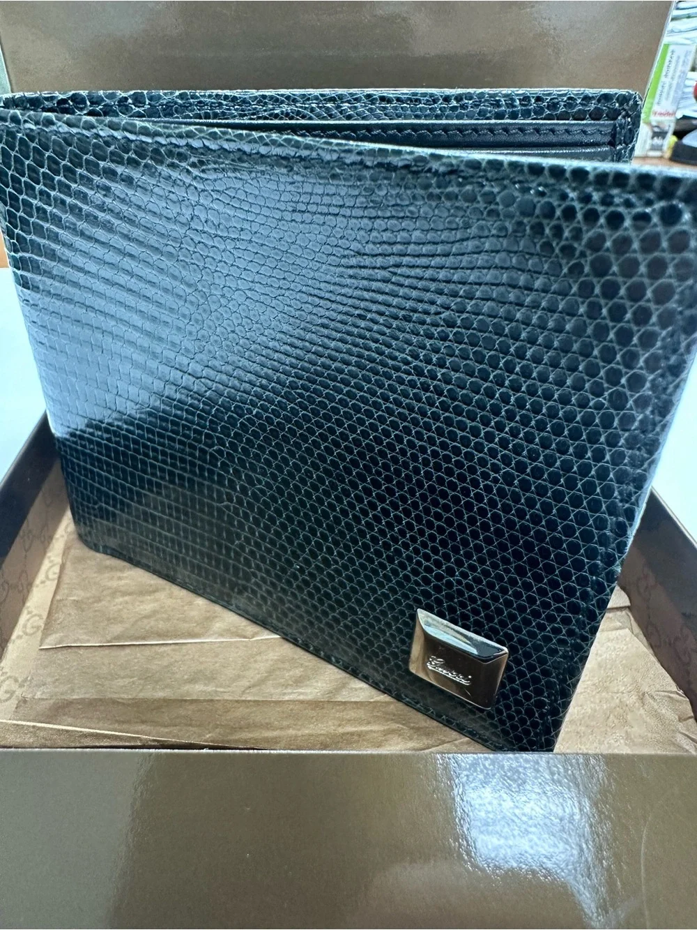 Gucci Green Lizard-Embossed Leather Bifold Wallet